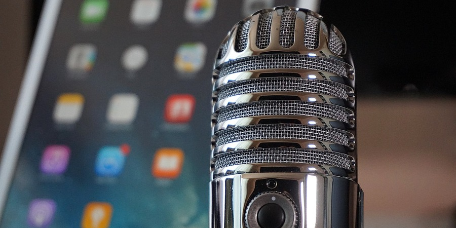 podcast sponsorships, advertisements