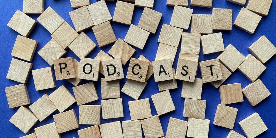 Choose a podcast format properly